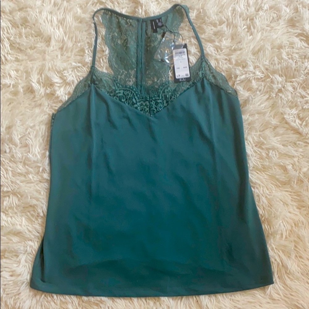 Vero Moda Sleeveless Lace Top
